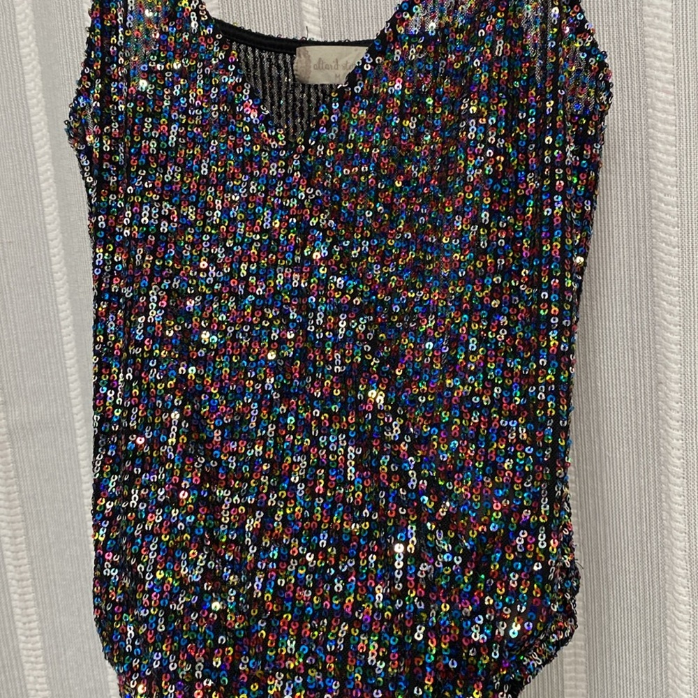 Alter’d State‎ Sequin Mesh Top Faux Wrap V Neck multicolored Size M - Picture 2 of 11